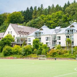 Sporthotel Fuchsbachtal, готель у місті Барзінггаузен