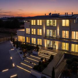 Villa Teresa Apartments, hotel em Bra