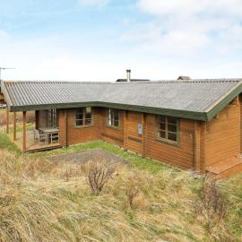6 person holiday home in Hirtshals