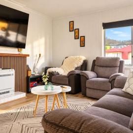 Bounty Family Retreat - Close to CBD and Airport, hotel sa Warrane