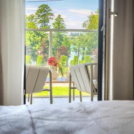 Miejski Las - Apartament Lake Rental, hotel sa Nikutowo