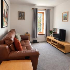 Free Parking - 2 Bedroom- Sleeps 4 - Montrose
