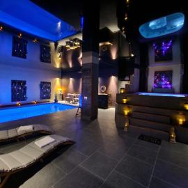 Villa with Private Pool in Hamois 350 m², hotel v destinaci Hamois