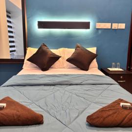 Nilavu Varkala - Budget Homestay near South Cliff Cafes & Beach