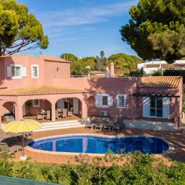 Villa Anita by Algarve Holidays