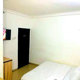 Century 24 Hotel & Suites
