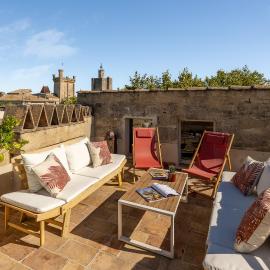 Uzès, Place aux Herbes, Penthouse - Le Belvédère - 360 city view Rooftop and Climatisation - une adresse d'exception