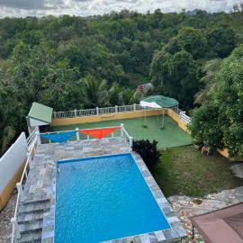 Colocation avec piscine au Abymes min 15jours paiement sur place