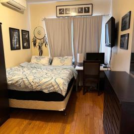 Queens NYC Private One Bedroom with a Bathroom