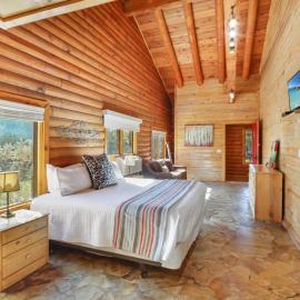 Wimberley Log Cabins Resort and Suites - Unit 4