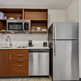 Everhome Suites El Paso Airport near Fort Bliss by Choice Hotels, hotel a El Paso