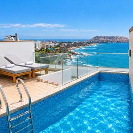 The Sterling Oceanfront Penthouse Lux