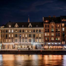Home Hotel Amanda, хотел в Хаугесун