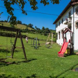 Charming house in Baráibar with mountain view