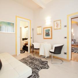 Charming Flat in Mondovì Piazza (CN) 70 m² + Balcony