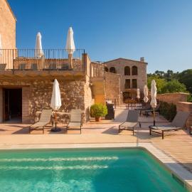 Cozy apartment in Orpí with pool
