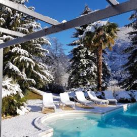 Villa spacieuse avec piscine à Aspin-en-Lavedan, vue montagne.