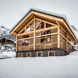 Casa Shiloh Selah – hotel w mieście La Thuile