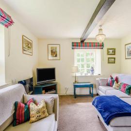 Coach House - E5120