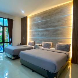 Louise Hotel Cianjur