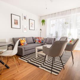 Modern Apartment with Balcony near SBB - Special PRIMERO PICASSO 13 Apartment, Basel, up to 6 guests