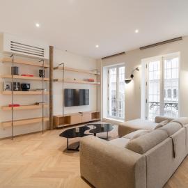 Bright and Newly Renovated Property - Casa Esme, ξενοδοχείο σε Osøyro
