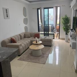 Appartement nouveau CHU, hotel en Abobo Té