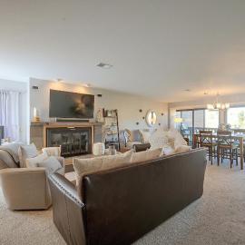 Silverthorne में, होटल Ski, Shred & Tube: Mtn-View Condo in Silverthrone!