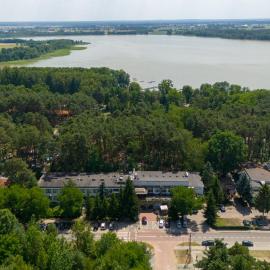 Trzy Jeziora, hotel en Wielen Zaobrzanski