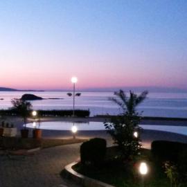 Alexander Lozenets Beach Complex Apartment