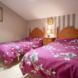 Charming House in Esteiro with Garden and Terraces, hotell i Esteiro
