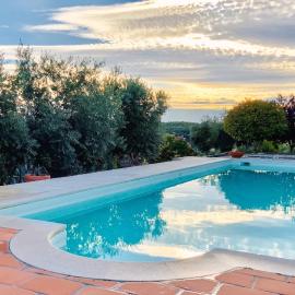 Charming villa in Casais de São Brás