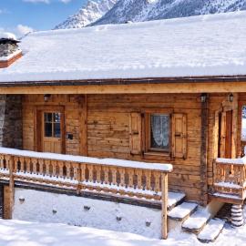 Charming Chalet in Martigny with terrace, 40 m²