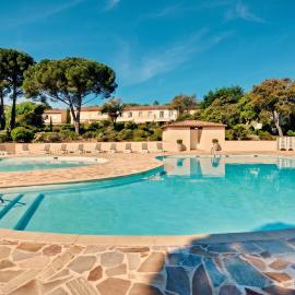 Maison spacieuse avec piscine partagée à Gassin