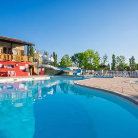 Bungalow charmant à Condrieu avec piscine partagée conviviale