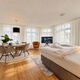 Nr 3 Lichtdurchflutetes Apartment am Historischen Marktplatz 66 qm #Cosiness Company 23