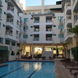 Summer Beach bombinhas Apto 1 Dorm, Piscina e Garagem