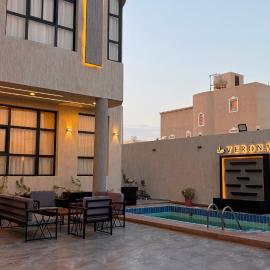 استراحة فيلا فيرونا, hotel a Yanbu