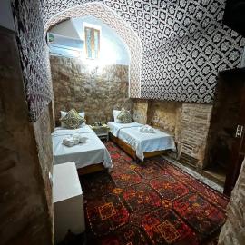 Saroy-e-Mehtar - Bukhara Guest Suites, хотел в Бухара