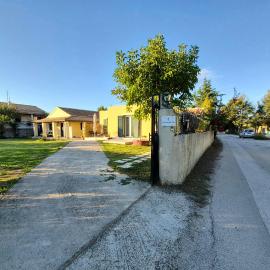 Corfu River House, hotel en Potamós