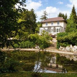 La Pluie de Roses, hotel en Giverny