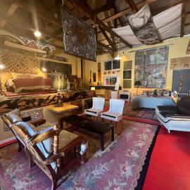 MAGIC MOUNTAIN WAREHOUSE a 1920 RailroadWonderWarehouse in pristine High Desert with Trains, hotell sihtkohas Jacumba