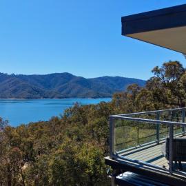 Up the Top in Taylor Bay Eildon, hotel u gradu 'Eildon'