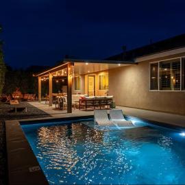 Desert Oasis -Salt Pool -Games - Hot Tub - Casita