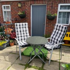 Cozy, modern, 1-bed apartment, free parking, 25 min Heathrow
