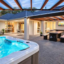 Hidden Gem of Christchurch - Sleeps 13