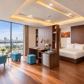 Gold Central Hotel Danang a Salve by Haviland
