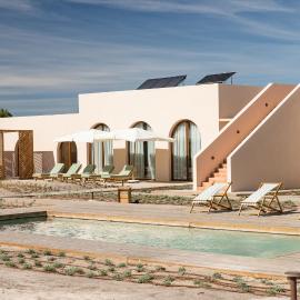 Ando Living - Comporta Villas, отель в городе Компорта