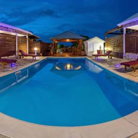Maison accueillante avec piscine partagée à Anse-Bertrand