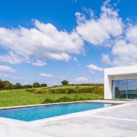 Welcoming house with pool in Montemor-o-Novo, lake view, hotell i Montemor-o-Novo